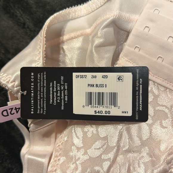 NWT Bali Classic support cool comfort 42D light pink bra w adjustable straps - Picture 8 of 8